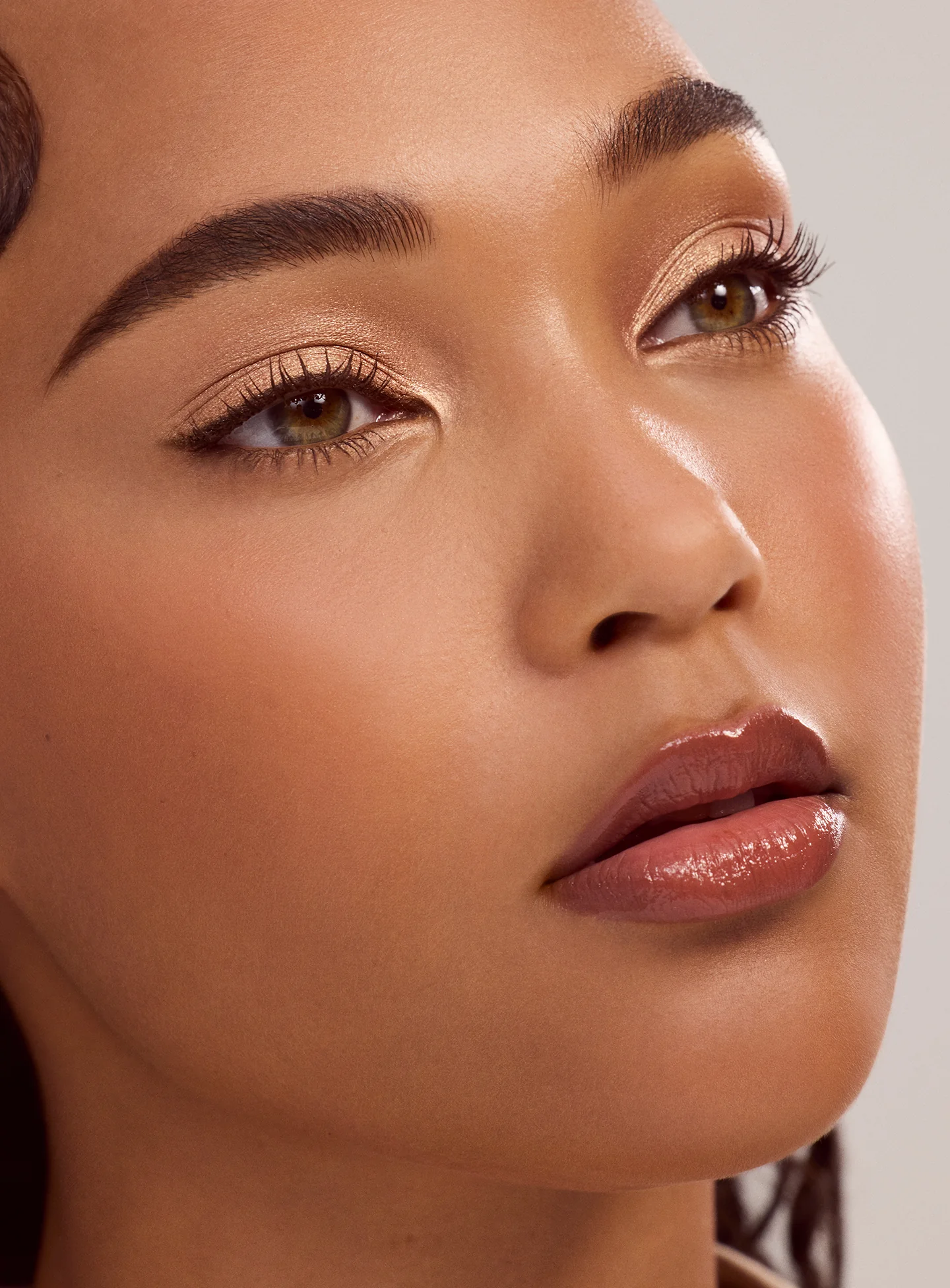 Essential Neutrals Eyeshadow Palette - Image 6