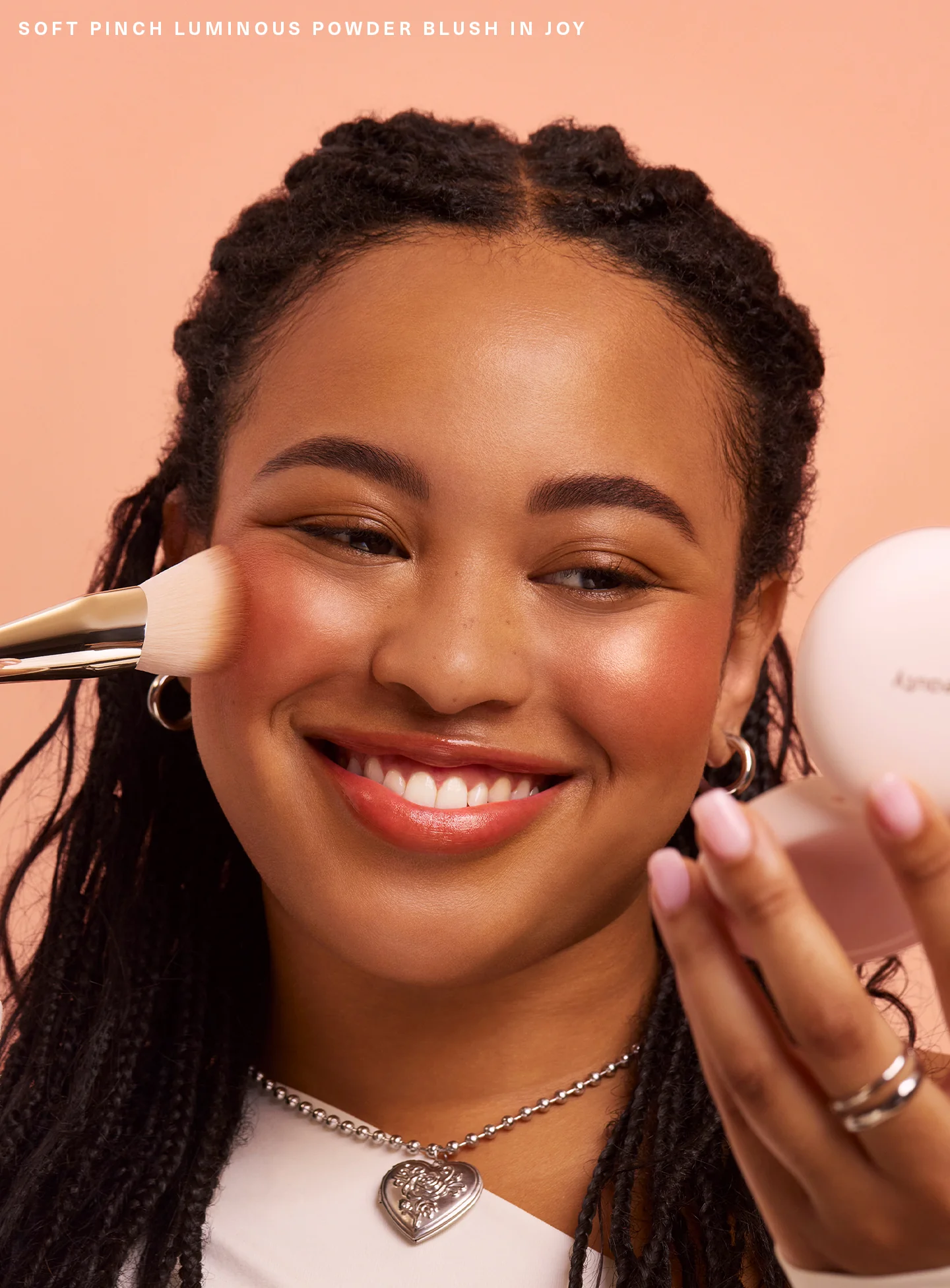 Soft Pinch Luminous Powder Blush - Image 16