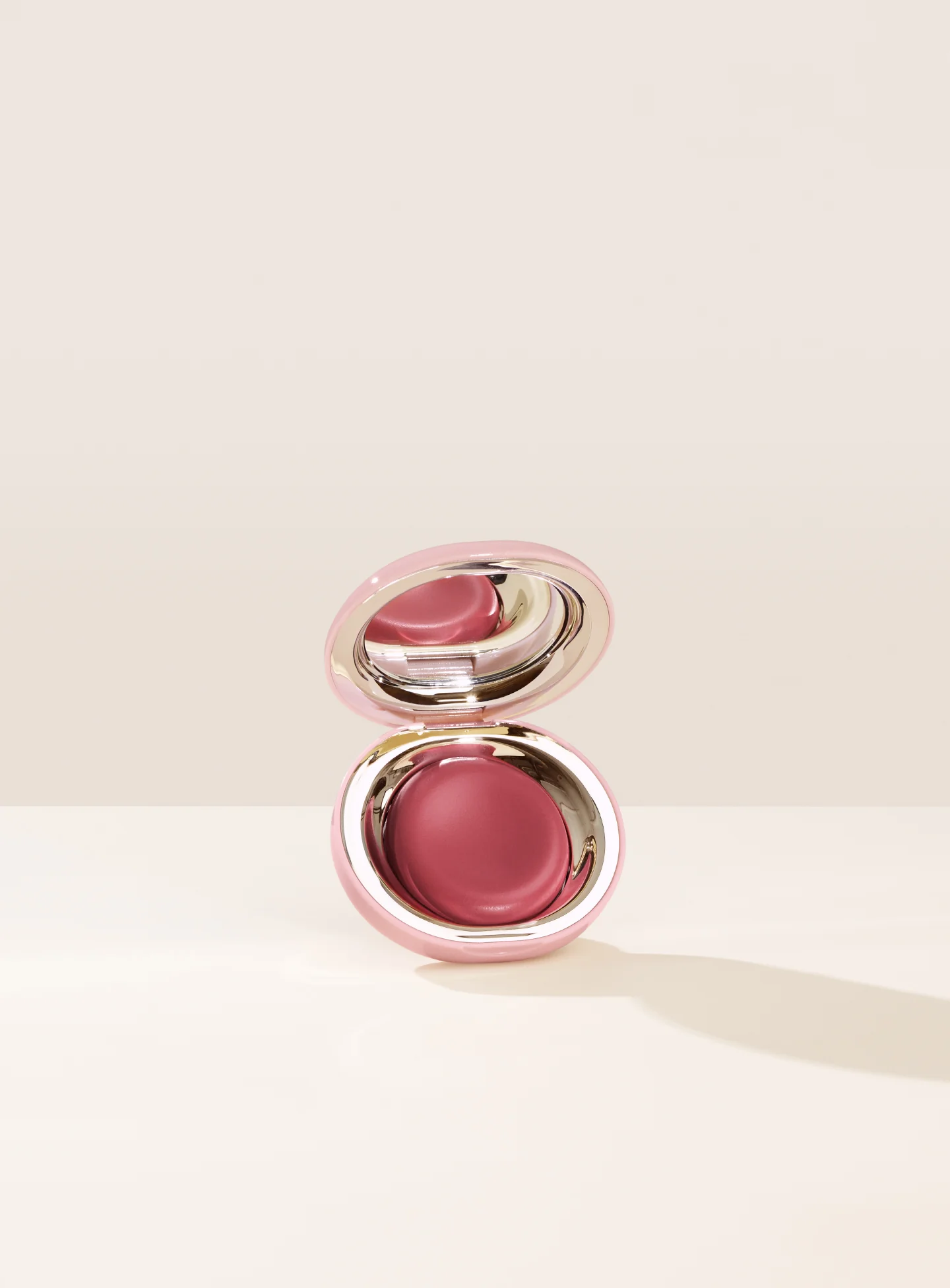 Stay Vulnerable Melting Blush - Image 4