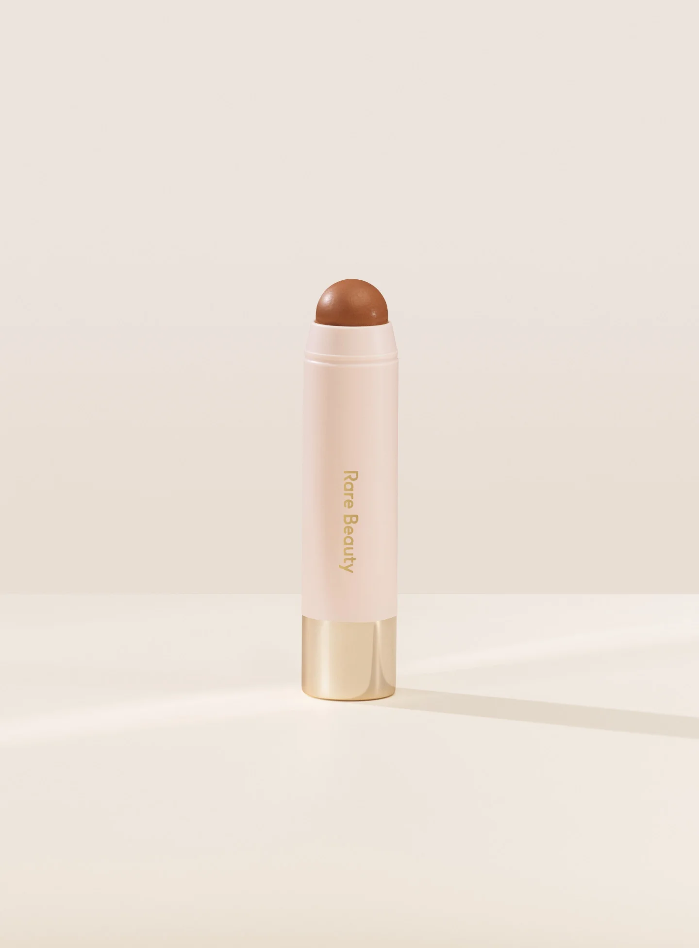 Warm Wishes Effortless Bronzer Stick - Image 4